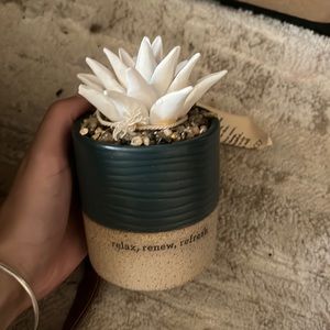 Essential oil ceramic flower